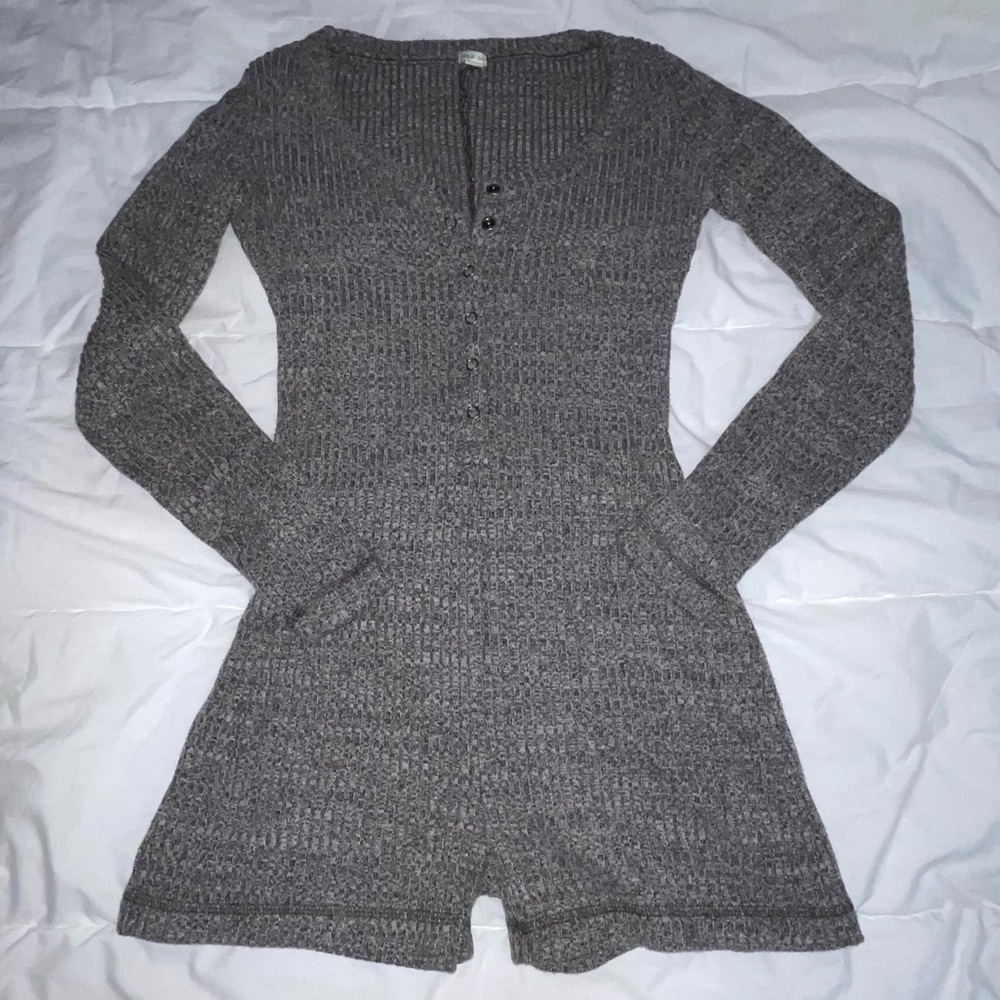 grey aerie knit bodysuit